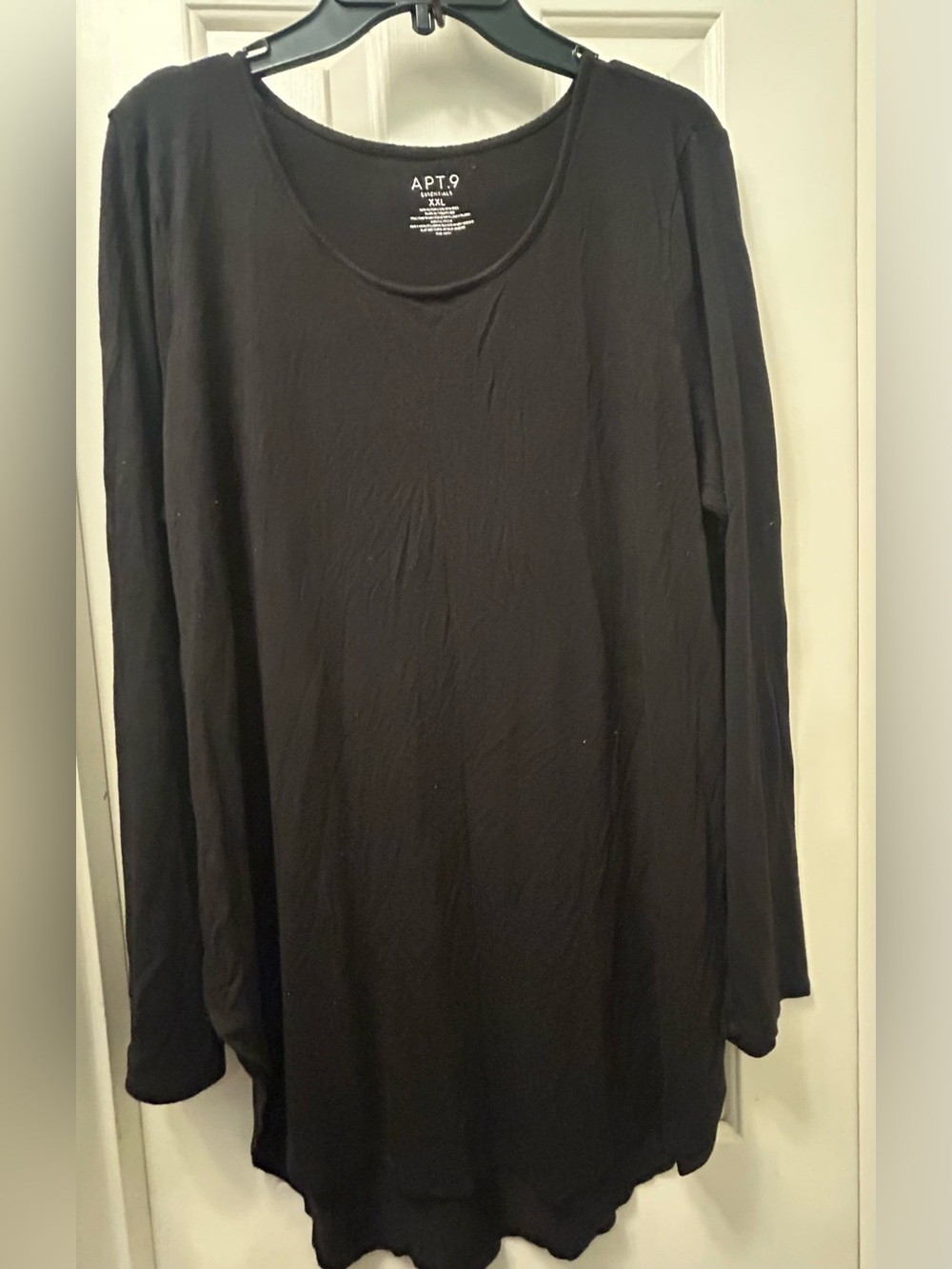 APT. 9 Long-Sleeve Black Crewneck Tunic